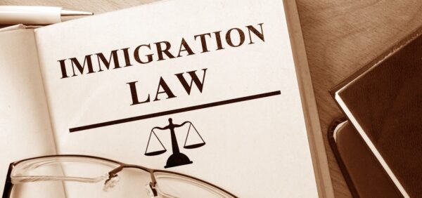 How to Choose an Experienced Immigration Lawyer
